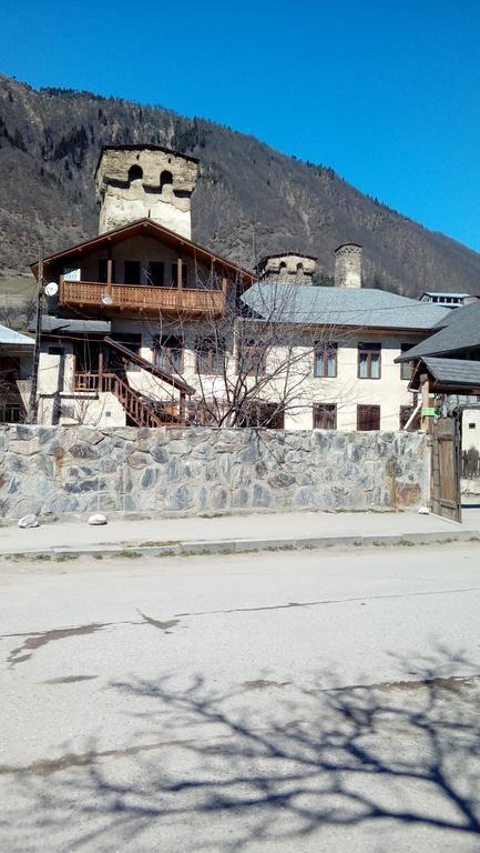 N&N Guest House Mestia Dış mekan fotoğraf